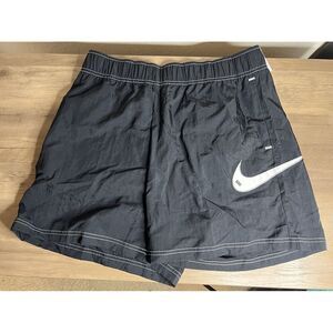 Womens Nike Swoosh DM6752-010 Shorts Loose Fit High Rise Size Lg Black Brand New